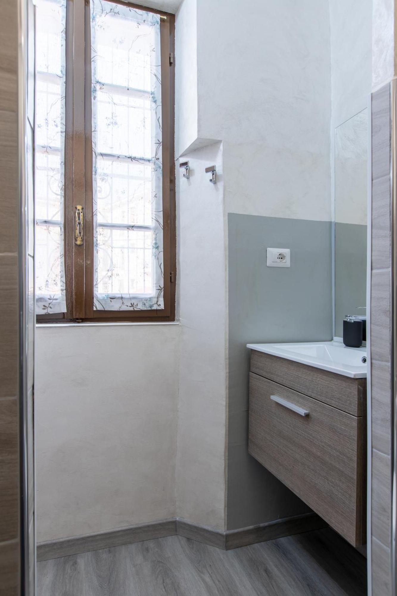 La Dolce Vite Apartamento Alba  Exterior foto