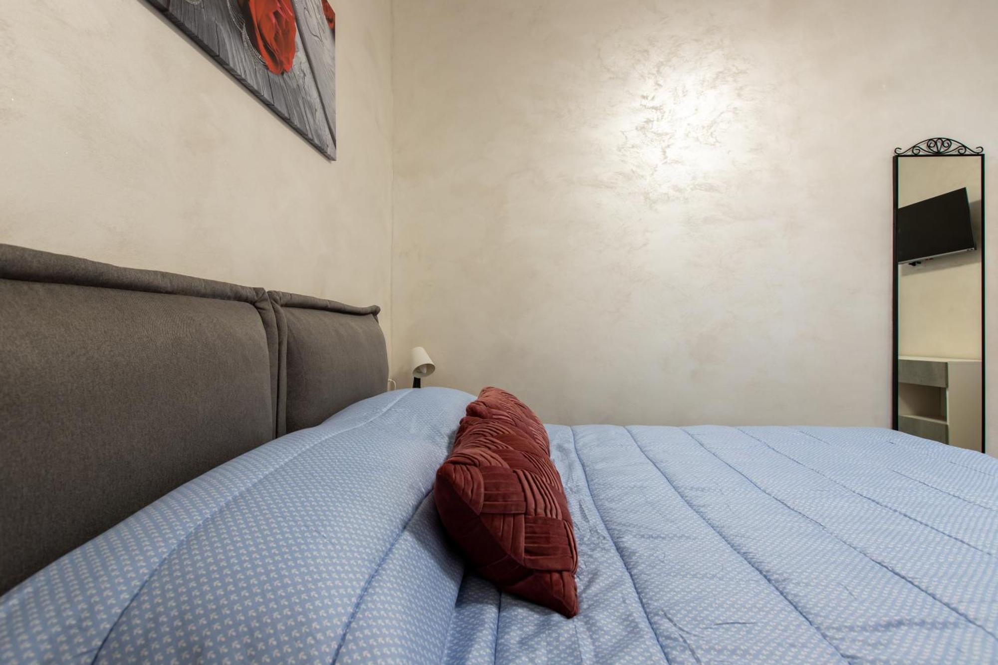 La Dolce Vite Apartamento Alba  Exterior foto