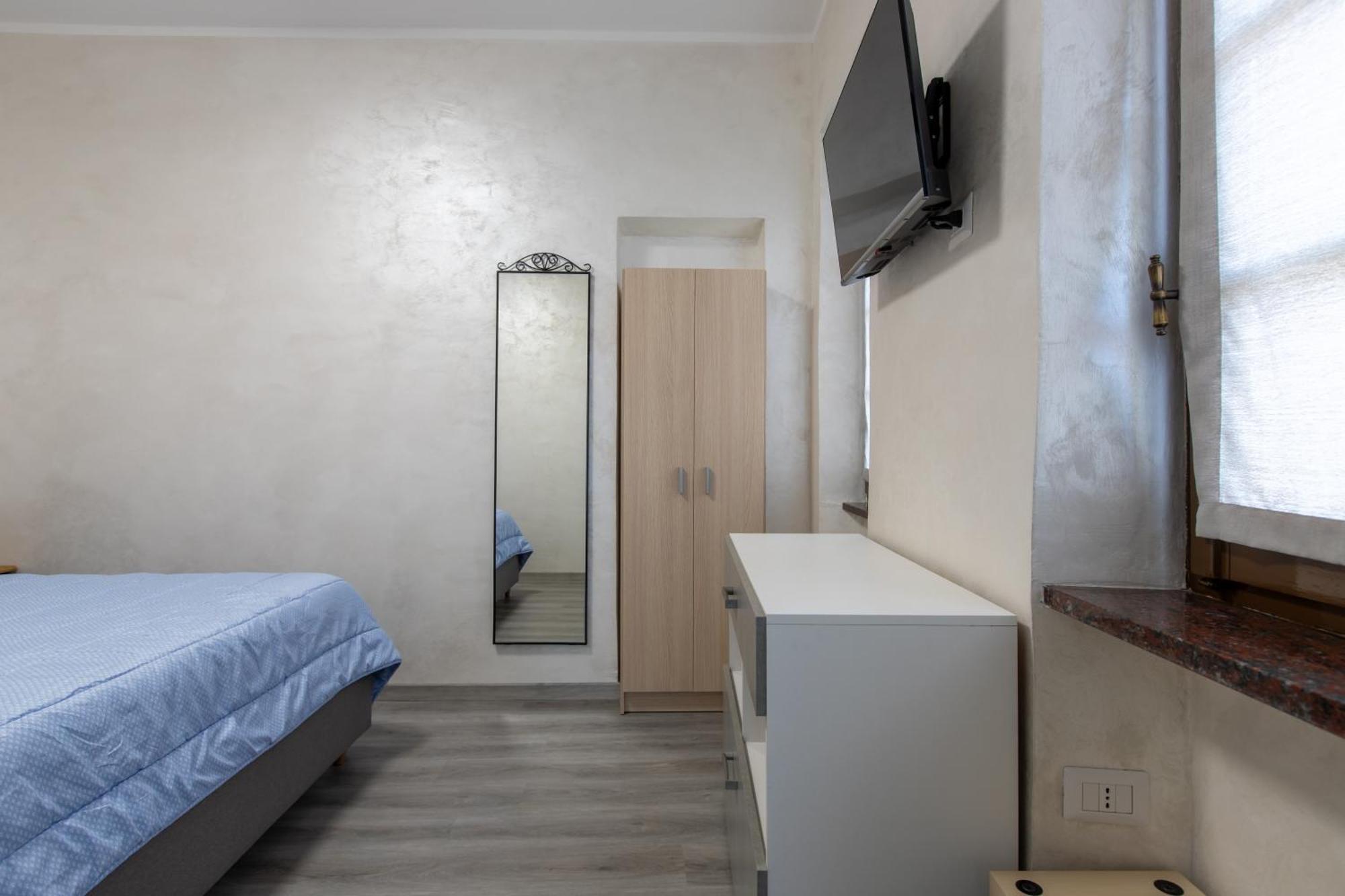 La Dolce Vite Apartamento Alba  Exterior foto